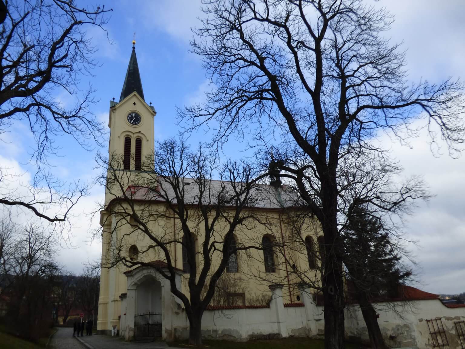 Kostel_foto Mníšek pod Brdy